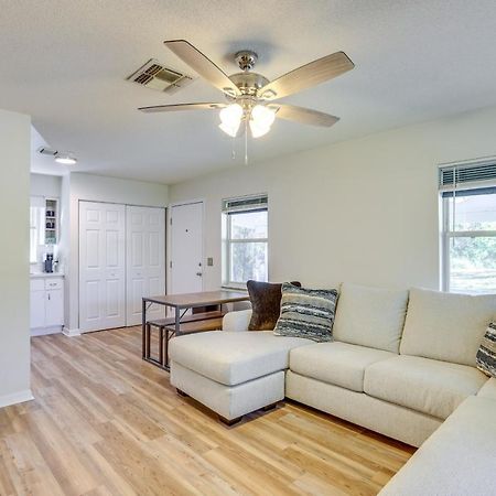 Williston Home With Yard 6 Mi To Devils Den Spring Extérieur photo