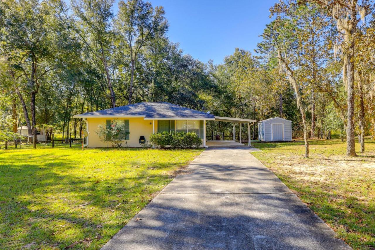 Williston Home With Yard 6 Mi To Devils Den Spring Extérieur photo